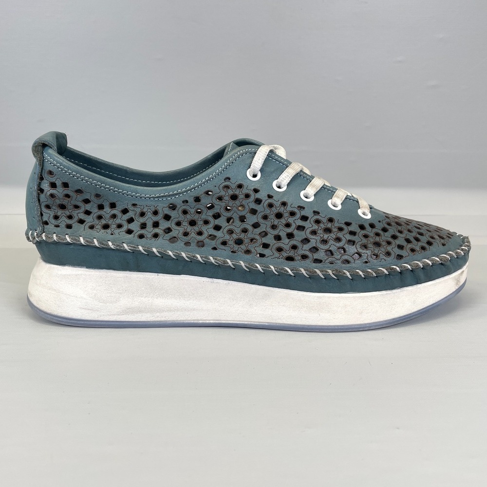 Spring Step Youlanda Perforated Sneakers Womens Size 40 US 9 Green Leather Shoes